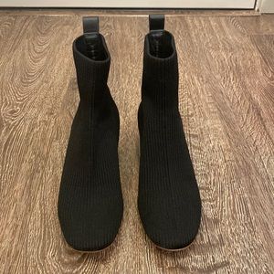 Everlane Glove Boot in Black 6.5